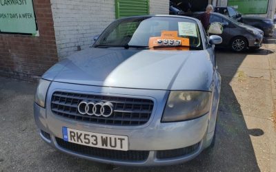2003 Audi TT Roadster for sale in blue - front view
