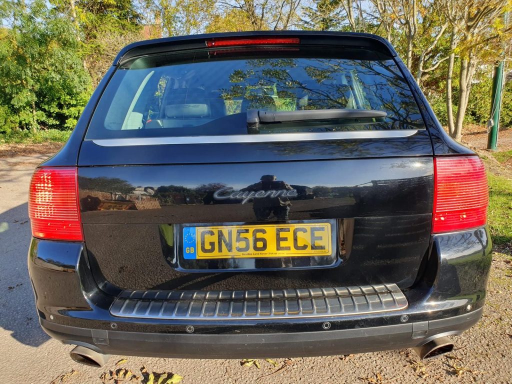 PORSCHE CAYENNE - photo 5