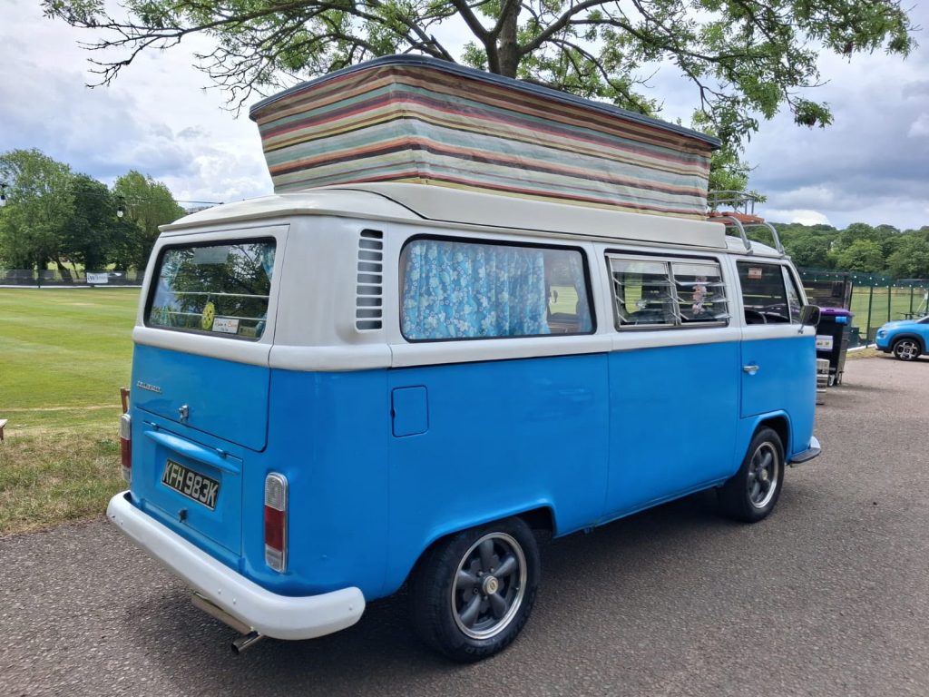 1972 Volkswagen T2 Camper Van - photo 3