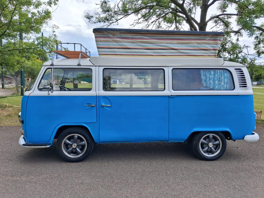 1972 Volkswagen T2 Camper Van - photo 6