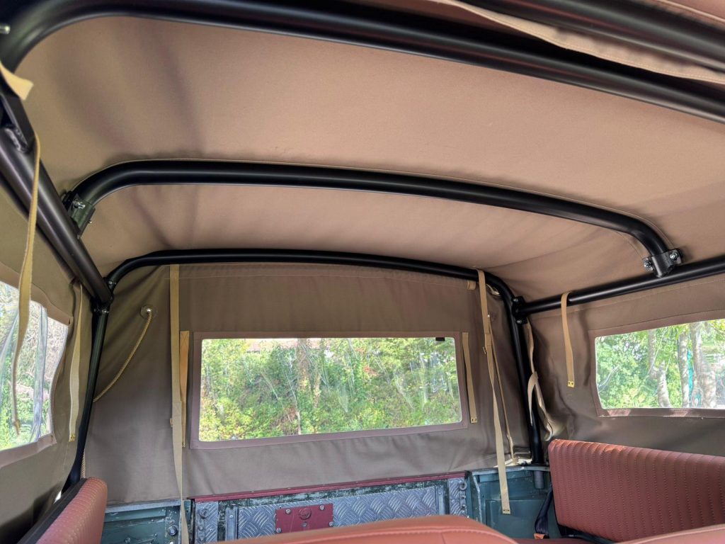 1981 Land Rover Series III – Fully Restored, Matching Numbers, Historic Status - photo 12