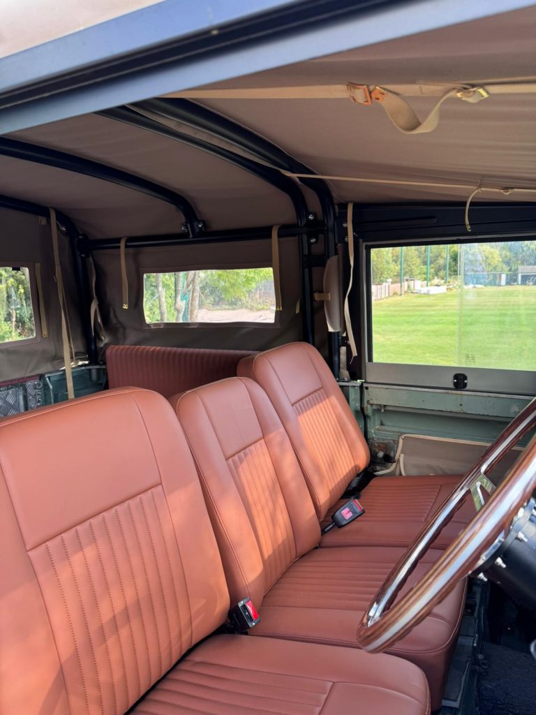 1981 Land Rover Series III – Fully Restored, Matching Numbers, Historic Status - photo 6