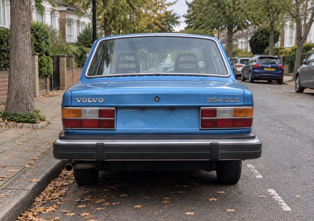 1979 Volvo 264 GLE V6, rear view